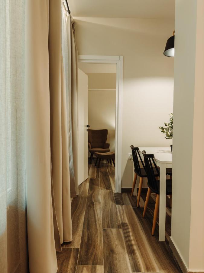 Blackhaus Family And Friends Deluxe Apartment Thessaloniki Exterior photo