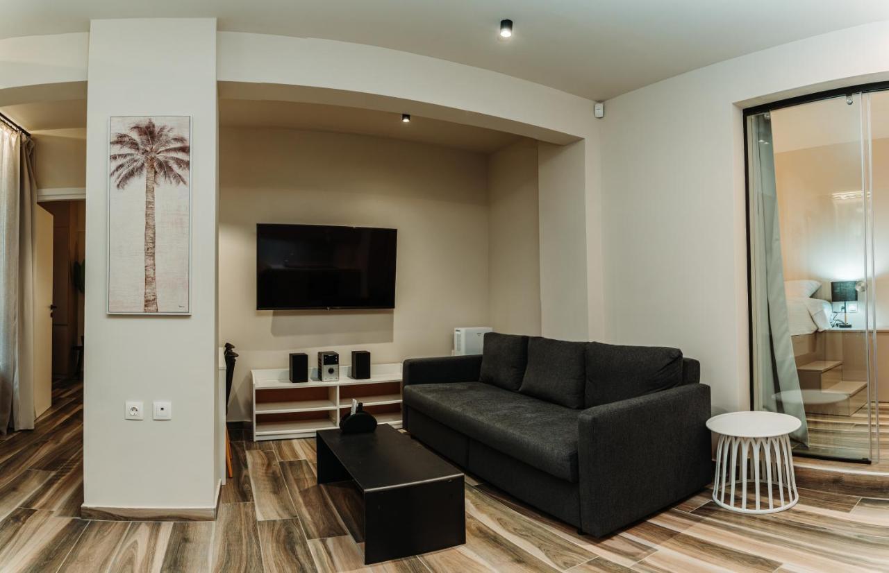 Blackhaus Family And Friends Deluxe Apartment Thessaloniki Exterior photo