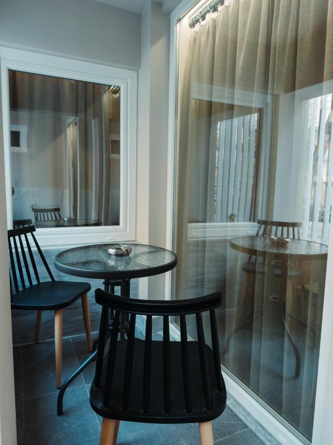 Blackhaus Family And Friends Deluxe Apartment Thessaloniki Exterior photo